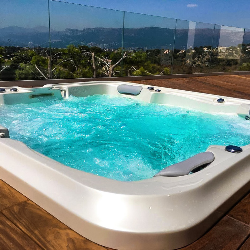 Delphina Royal Vision Canadian Spa Jacuzzi ugradbeni