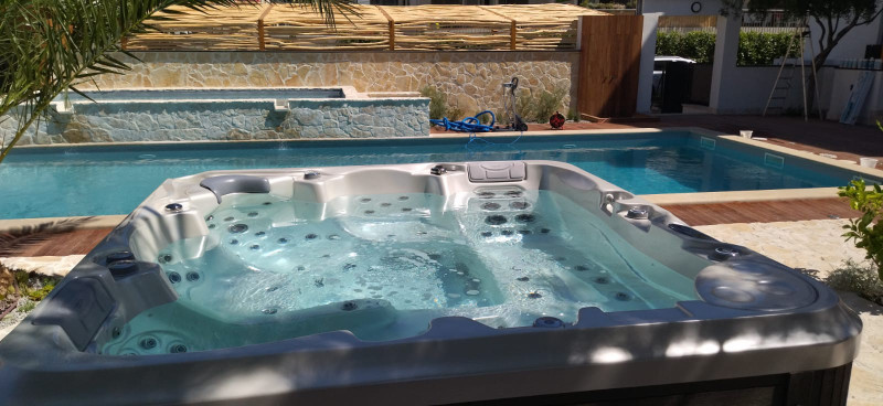 Jacuzzi Split Delphina 3g 5