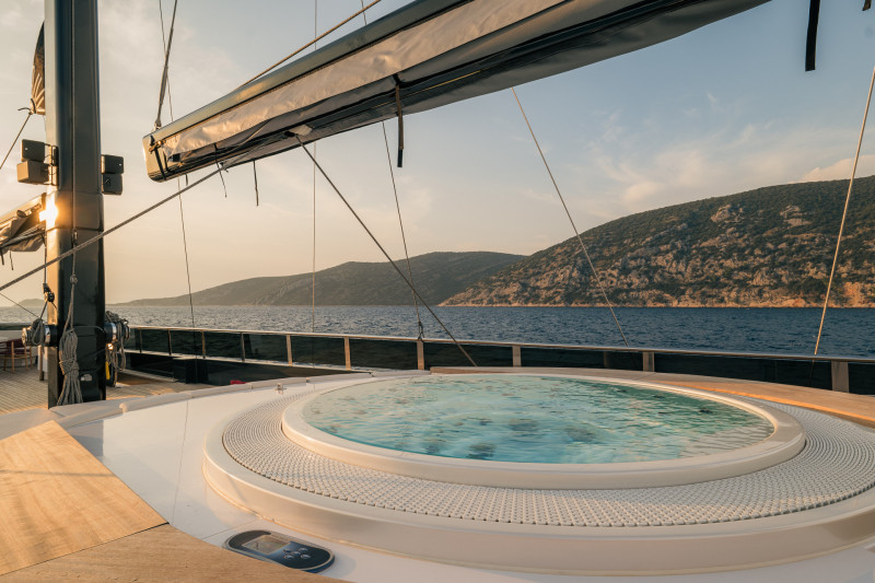 Brod preljevni bazen instalacija na brodu